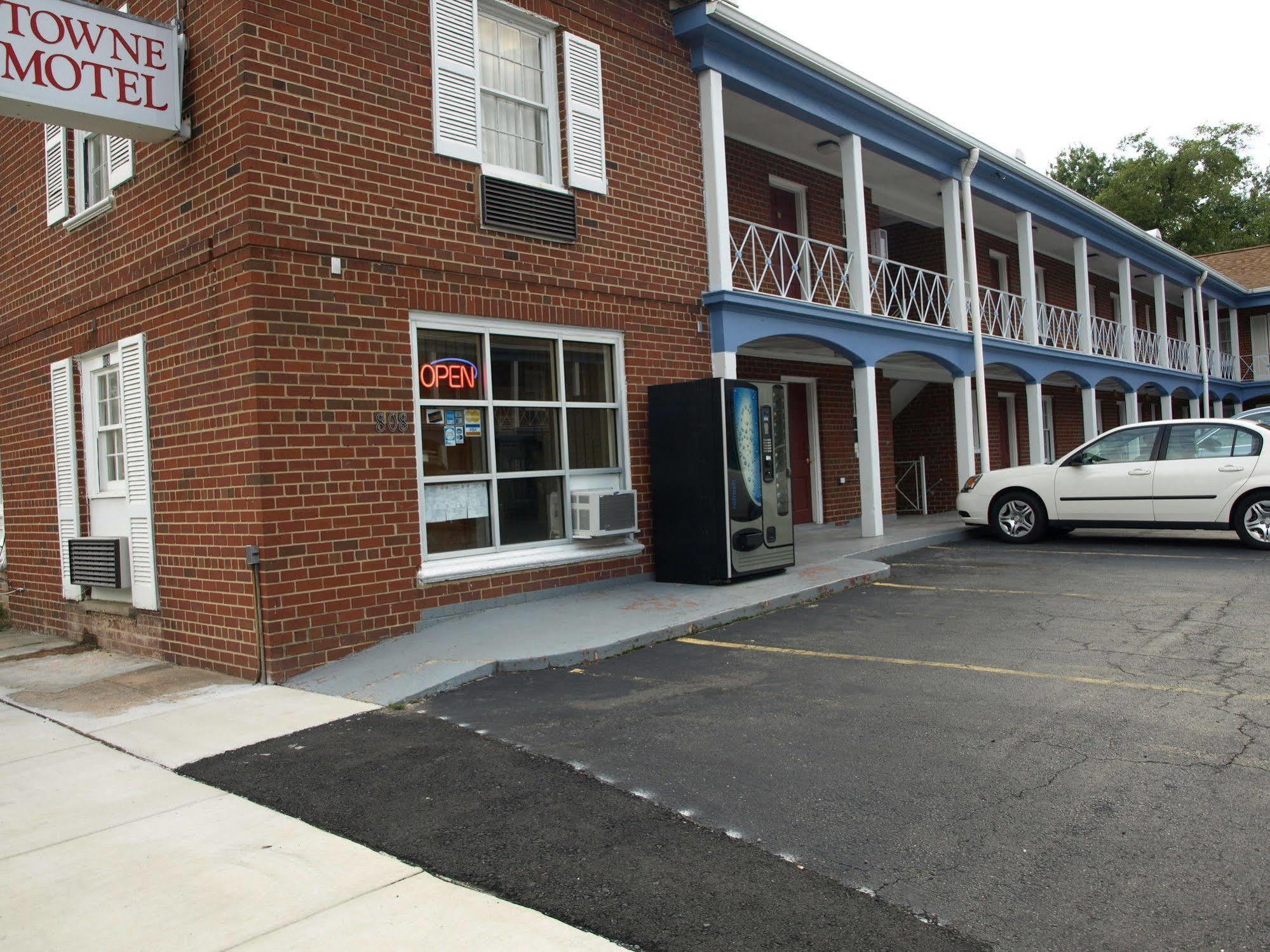 Towne Motel 알렉산드리아 외부 사진